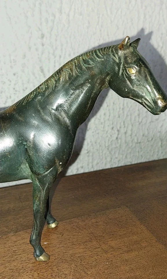 Sculpture ancienne en bronze – Cheval stylisé patine verte – 15 cm x 18 cm - Photo 4/4