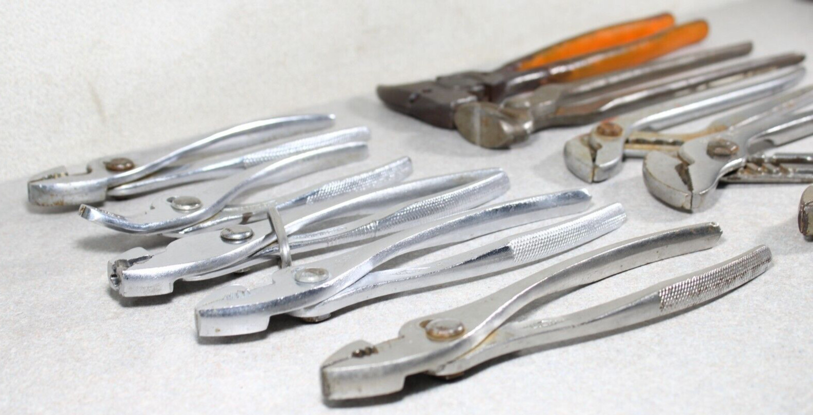 Lot of (10) Diamond Calk Horseshoe Company Pliers, Nippers, Slip Joint, Fencing