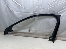 2019-23 Volvo Xc40 Front Left Side Inner Window Molding Strip Trim Oem 31455061