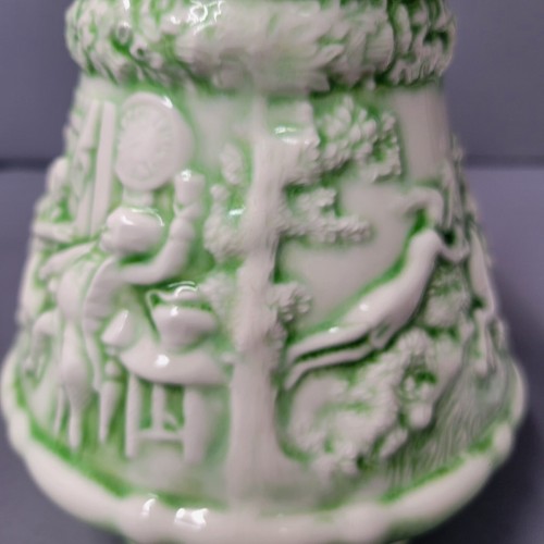 Vintage Handmade Picture 1966 Green Pottery Embossed Majolica Handled 6.5" Tall - Picture 11 of 17