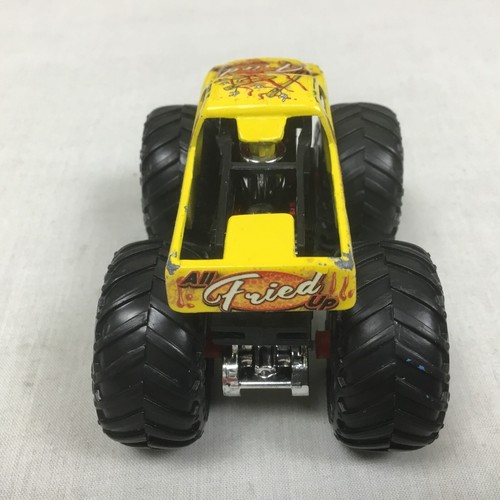 Hot Wheels Monster Trucks 1:64 Choose Trucks Postage Combined Discounts Applied - Picture 140 of 906