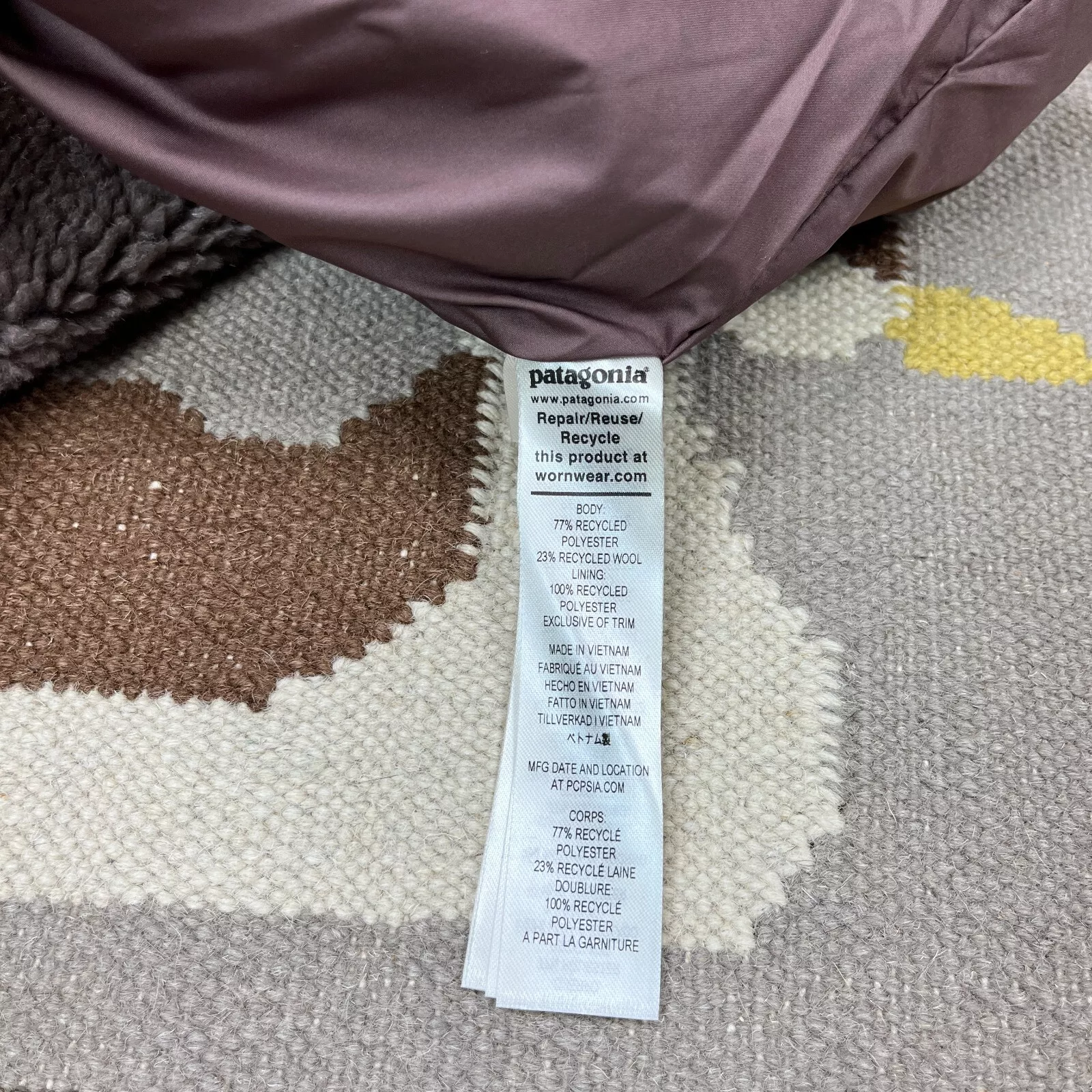 patagonia woolyester pile full zip jacket