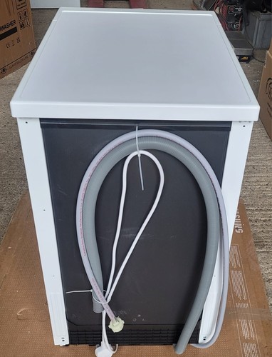 COMFEE' CDWEF1034BW Slimline 45cm Freestanding Dishwasher in White - Picture 8 of 14