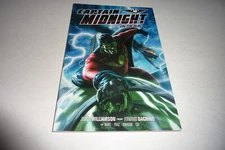 CAPTAIN MIDNIGHT Vol. 1 ON THE RUN Dark Horse Comics 2014 Joshua Williamson NM-