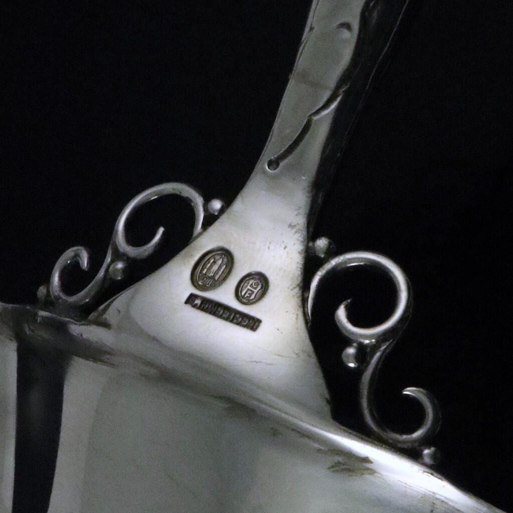 Picture 4 of 4