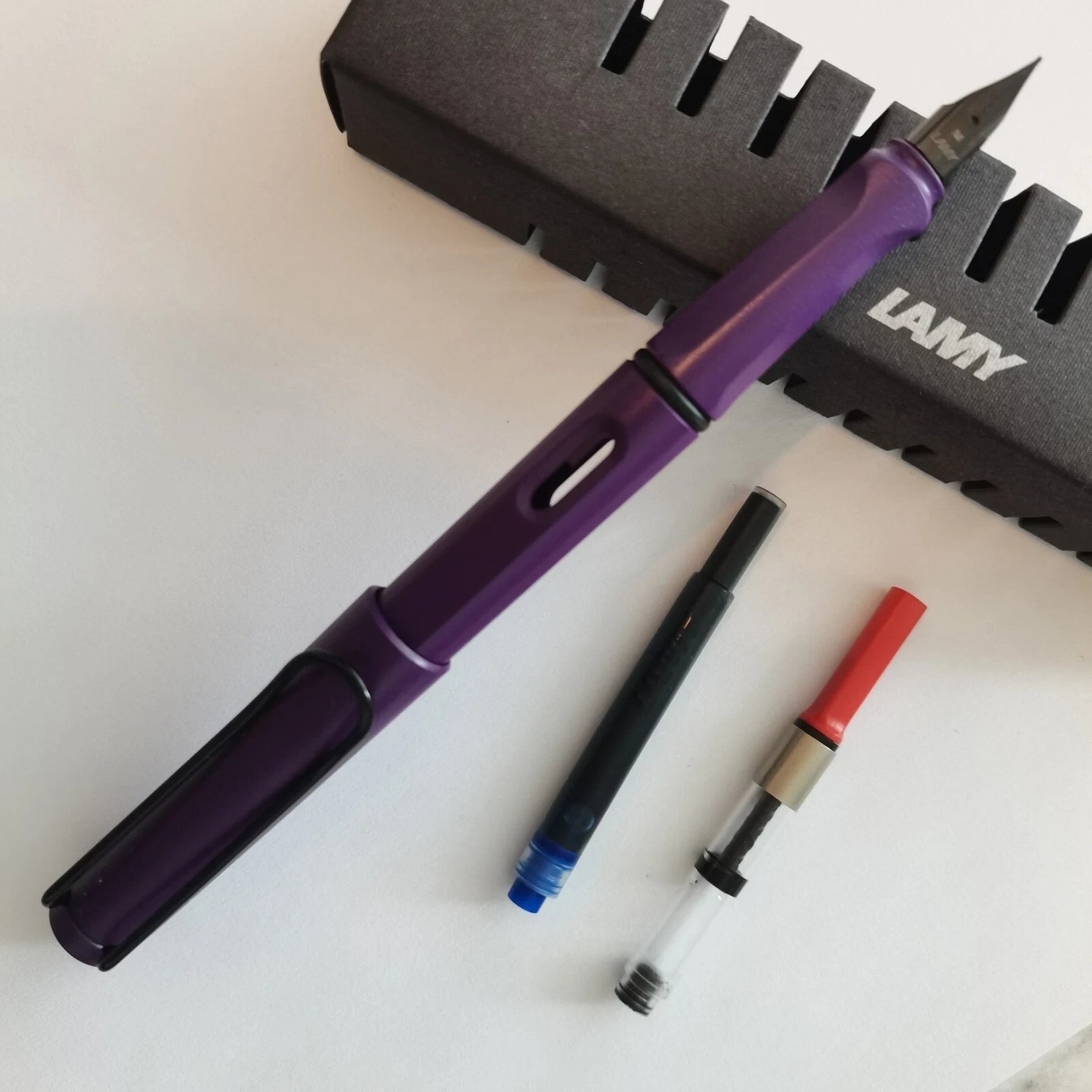 New Lamy Fountain Limited Safari All Purple Fine Nib Pen Fine (F)