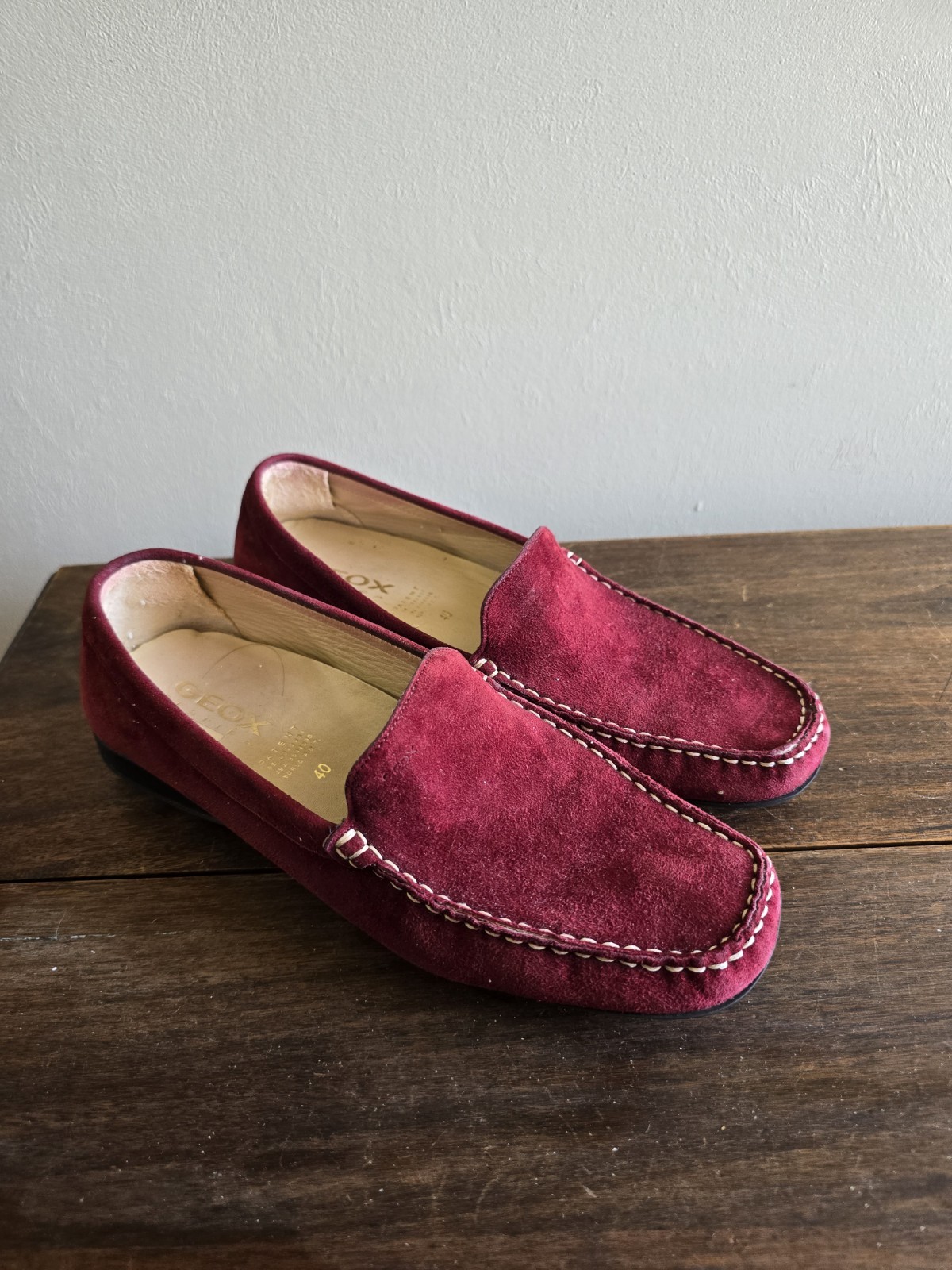 Women's Geox Red Suede/Leather Slip-on Loafers Dress Shoes EUR 40/9--9.5 US