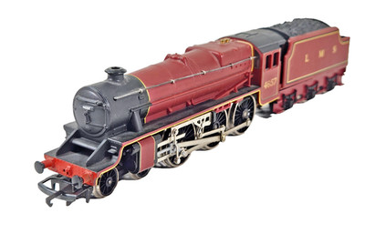 Hornby R842 OO LMS weinrot Stanier Klasse fünf 4-6-0 Lok 4657 getestet Läufer ohne Verpackung