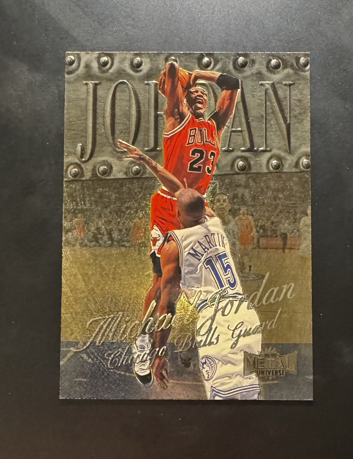MICHAEL JORDAN 1998-99 Skybox METAL UNIVERSE BASKETBALL  Card # 1 BULLS
