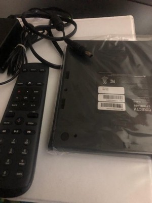 DIRECTV Stream Box C71KW-400 / C71KW-400  Remote an  power ac adapter