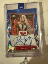 2025 Topps Chrome Sapphire WWE Wrestling Checklist Guide in-content 33