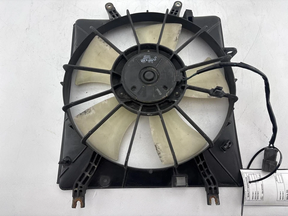 Вентилятор охлаждения радиатора в сборе 2004-2008 Acura Tl 3,2 л - Изображение 3 из 4