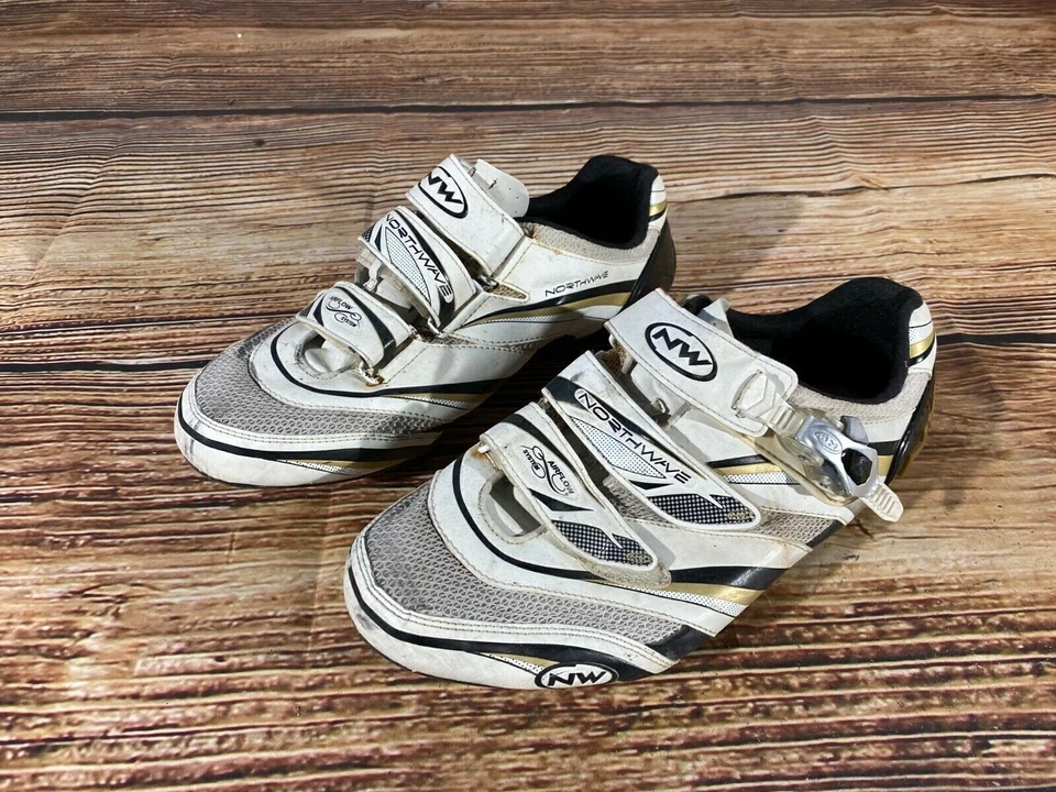 NORTHWAVE Zapatos de Ciclismo de Carretera Botas de Ciclismo Sin Clip Talla EU43 con Tacos cs887 Foto 2 de 4