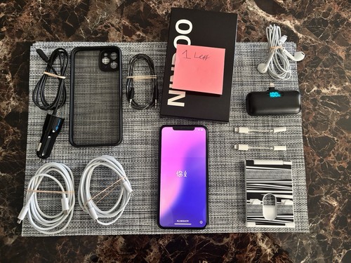 USED iPhone 11 Pro Max Unlocked READ DESCRIPTION - Zdjęcie 2 z 17