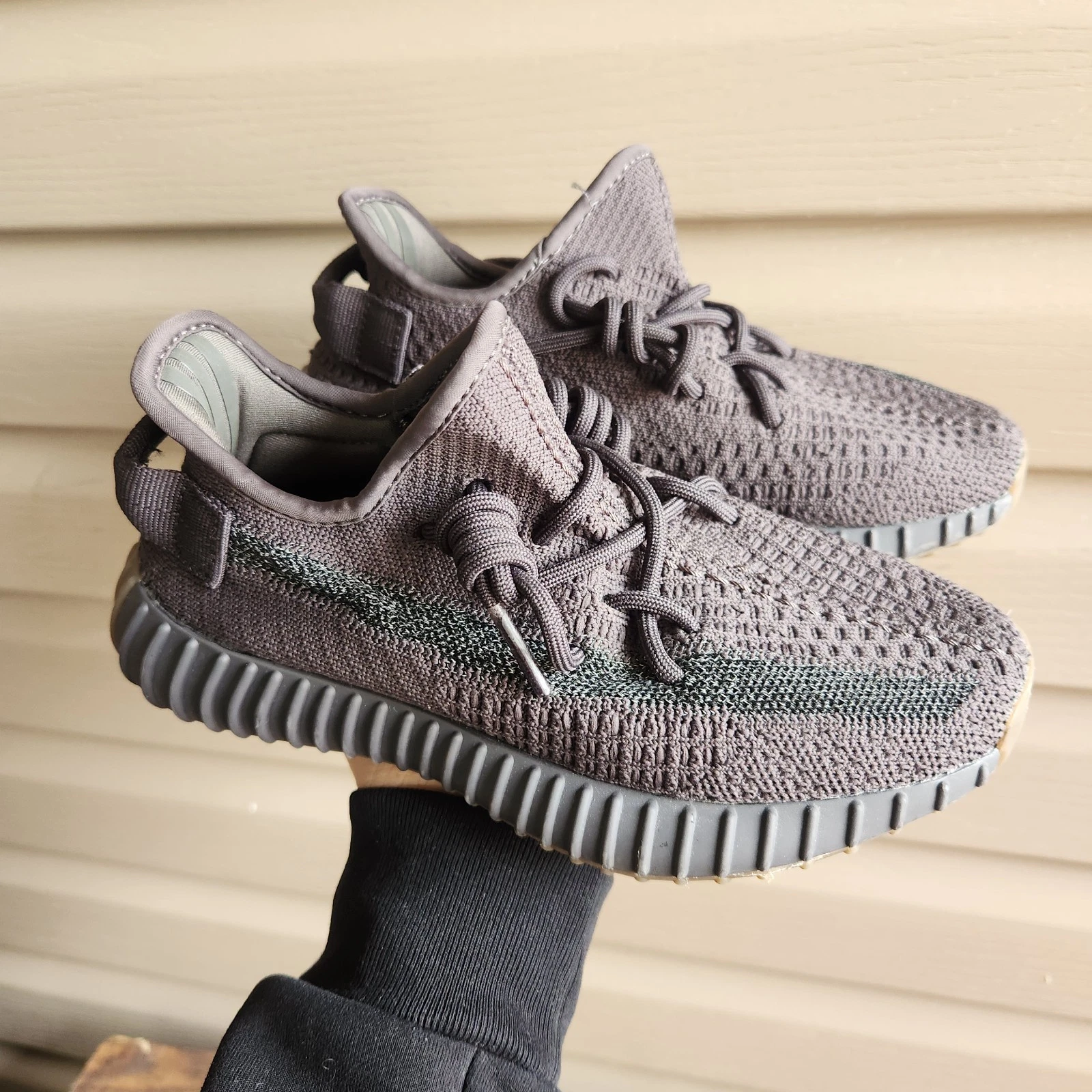 Adidas Yeezy Boost 350 V2 Cinder antiriflesso taglia 4 5 giovani