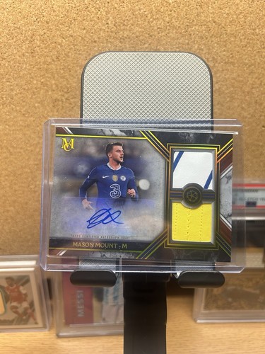 Mason Mount 2022-23 Topps Museum UEFA UCL Worn Dual Relic Patch Auto /50 #SPSD-M