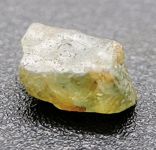 100% NATURAL AUSTRALIAN Rough Dark Yellowish Green SAPPHIRE 2.34ct Tasmania SI1 - Picture 5 of 16