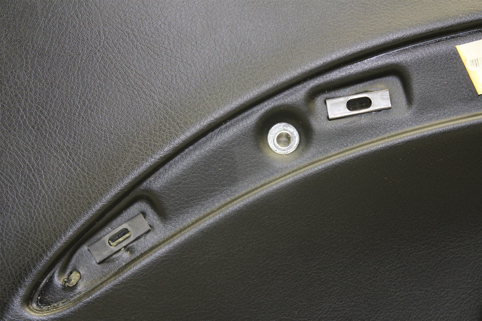 2013 Maserati GranTurismo Coupe Rear Right Quarter Panel Trim Cover 08-13