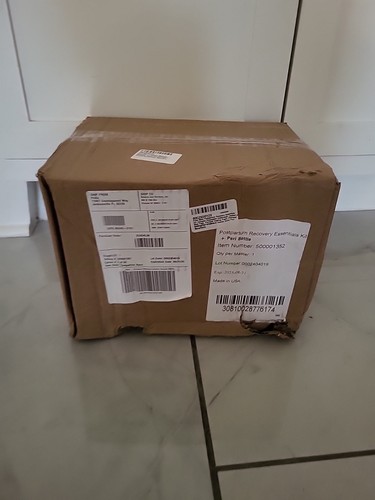 Frida Mom Postpartum Recovery Essentials Kit - New - Exp 2025-08-31 - Picture 7 of 11