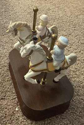 Impulse Giftware Carousel Unicorns Music Box Movement 1989