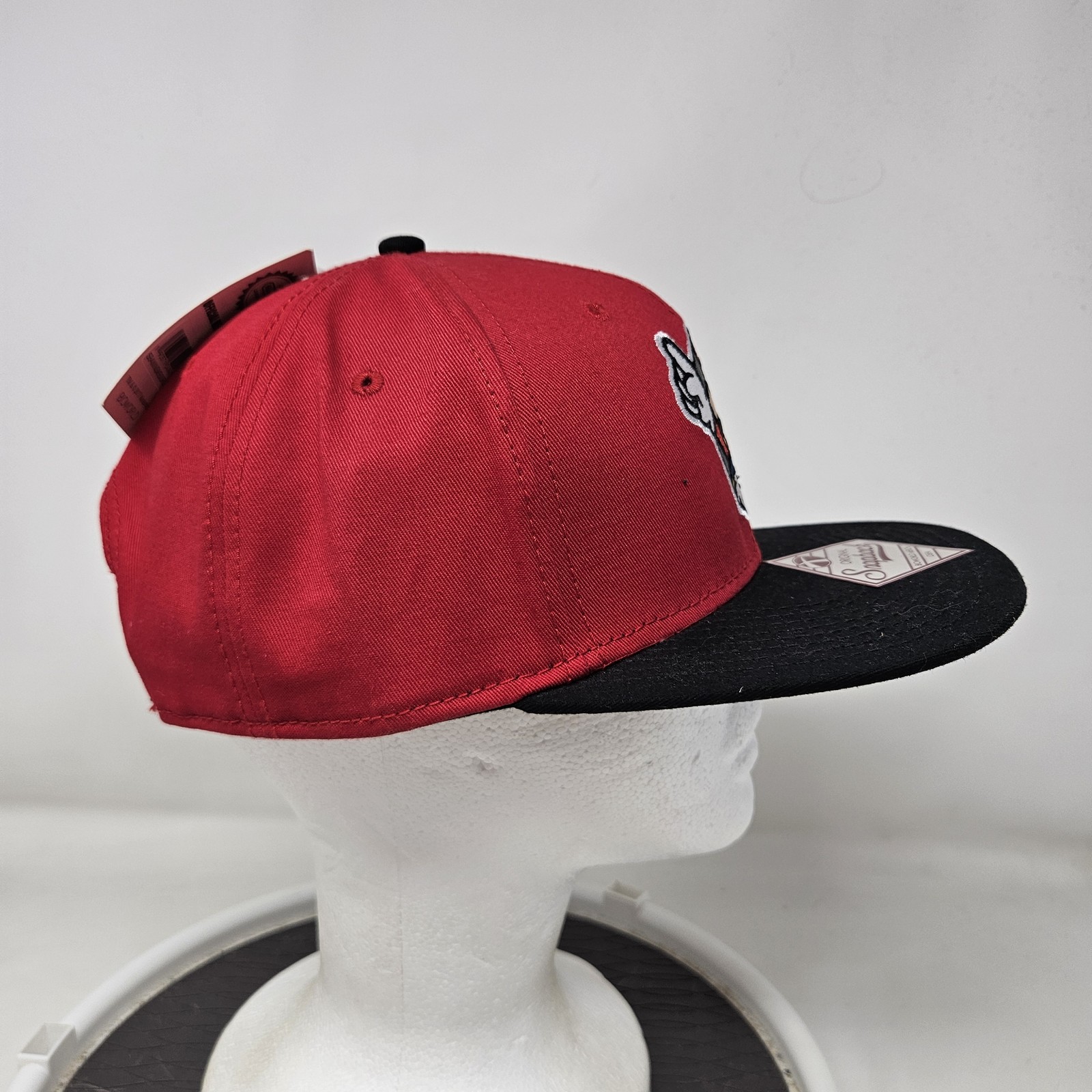 Super Mario Hat Cap Snap Back Red Black Embroidered Graphic Gamer Mens One Size