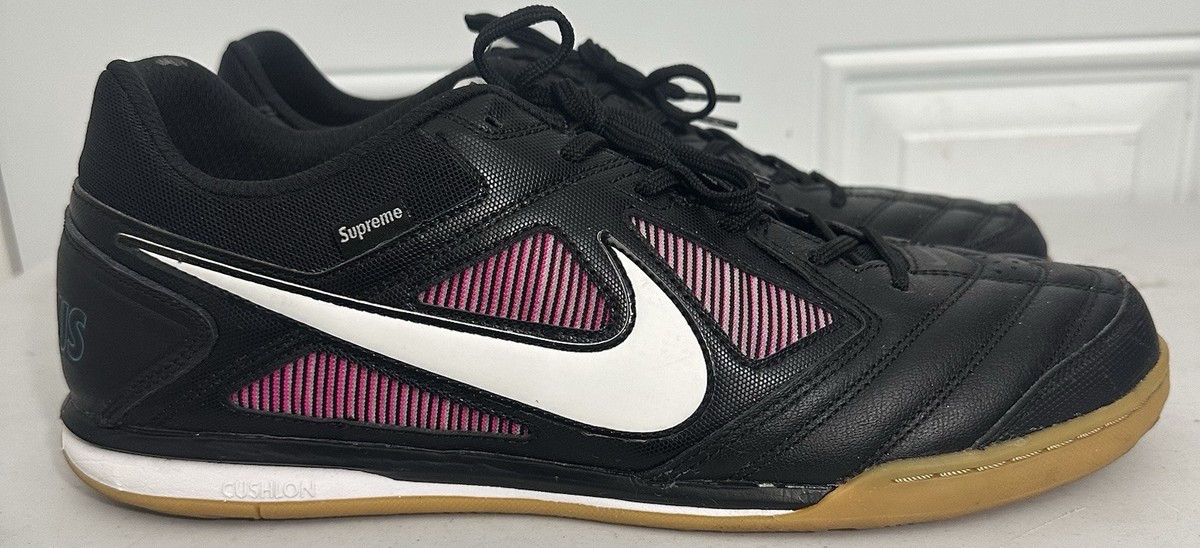 未使用 Supreme Nike SB Luner Gato フットサル Size 13 - Nike Supreme x Gato SB Black Futsal Indoor Soccer Shoes