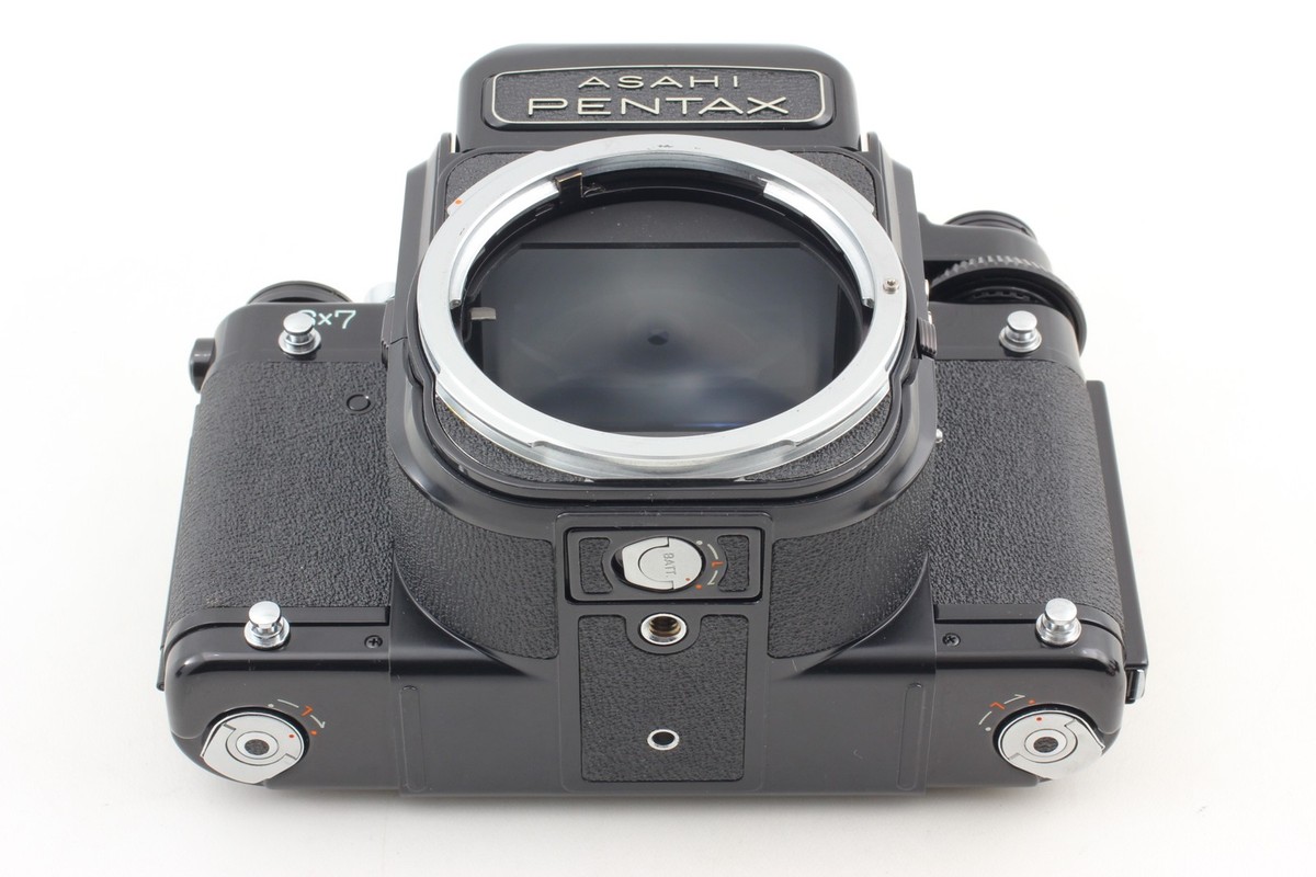 Top MINT w/Hood ] Pentax 6x7 67 TTL M/Up Camera Body T 105mm