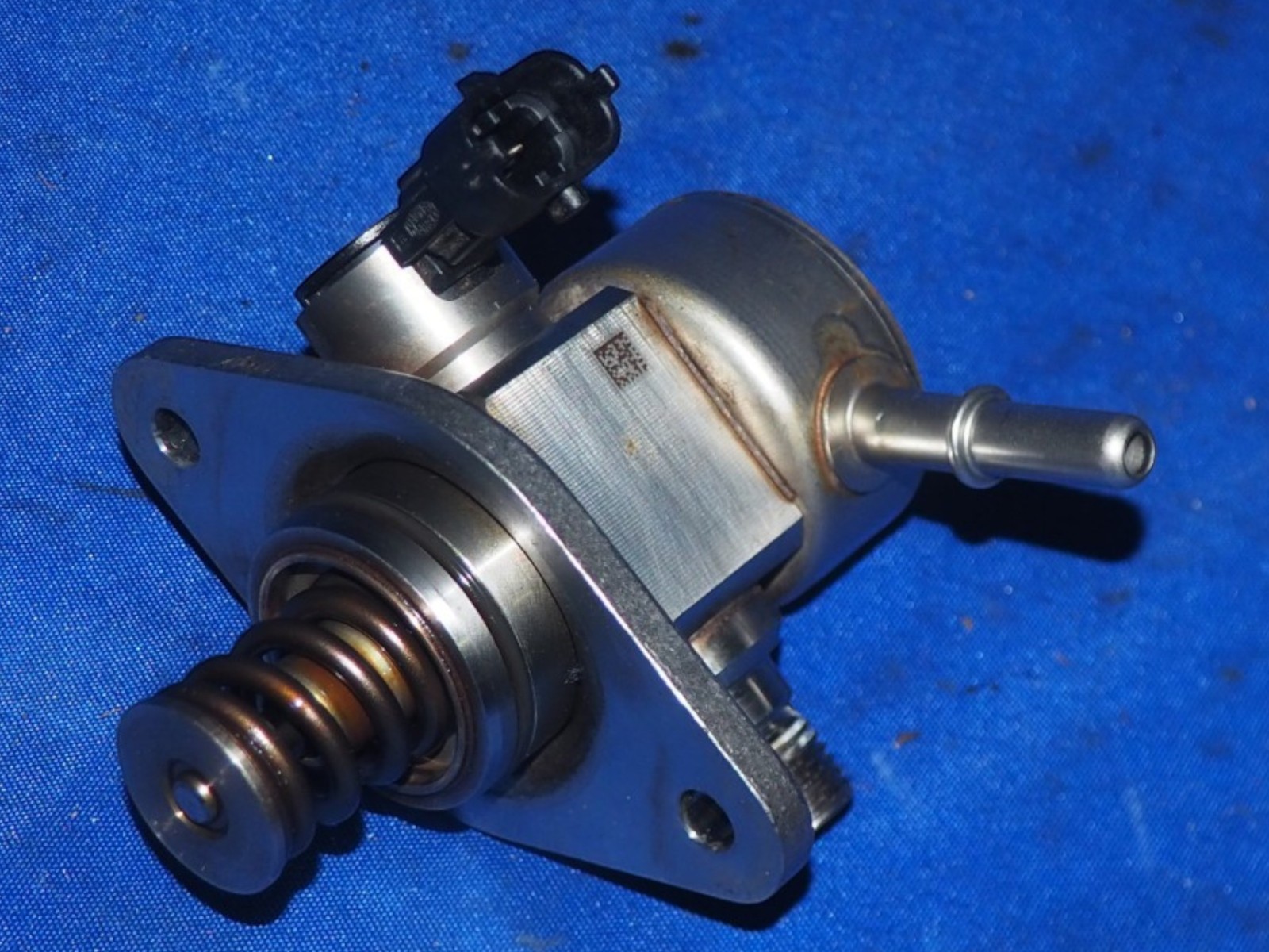 Maserati Ghibli S Q4 2017-2023 High pressure fuel pump