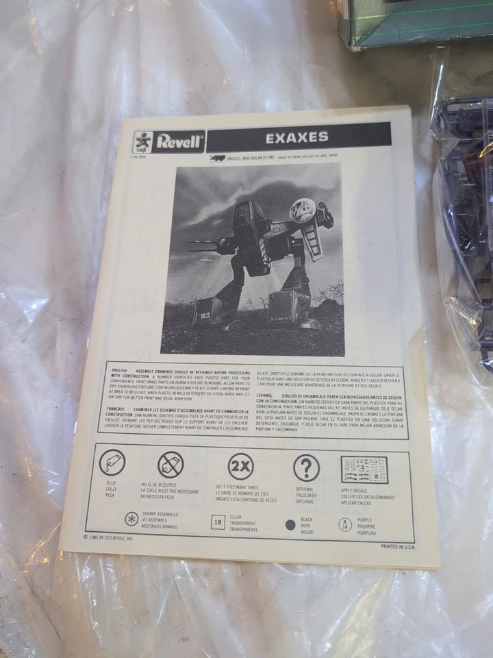 Vintage Revell 1985 Robotech Defenders Exaxes 1:48th Scale Model Kit - Image 3 of 4