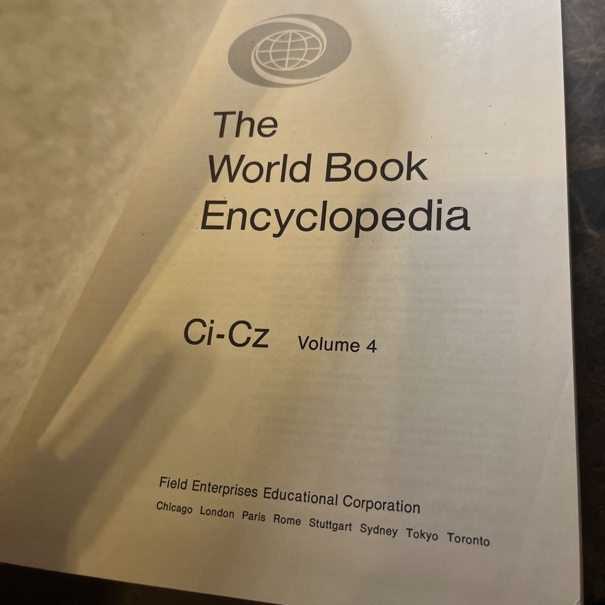 The World Book Encyclopedia Ci-Cz Volume 4 1973 (Hardcover