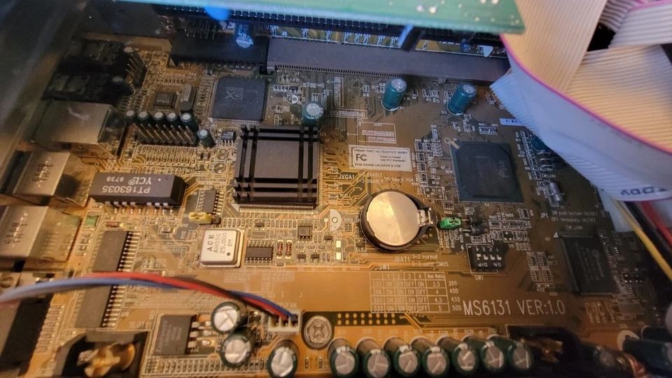 РЕДКИЙ PREMIO винтажный компактный настольный компьютер Pentium II, Windows NT 98, без питания - Изображение 4 из 4