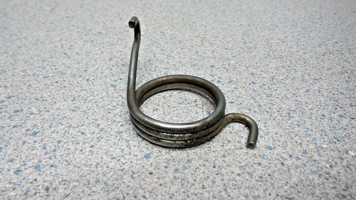 1987 HUSQVARNA VINTAGE 510 TC TE TX REAR BRAKE HUB ACTUATOR ARM SPRING - Picture 2 of 7