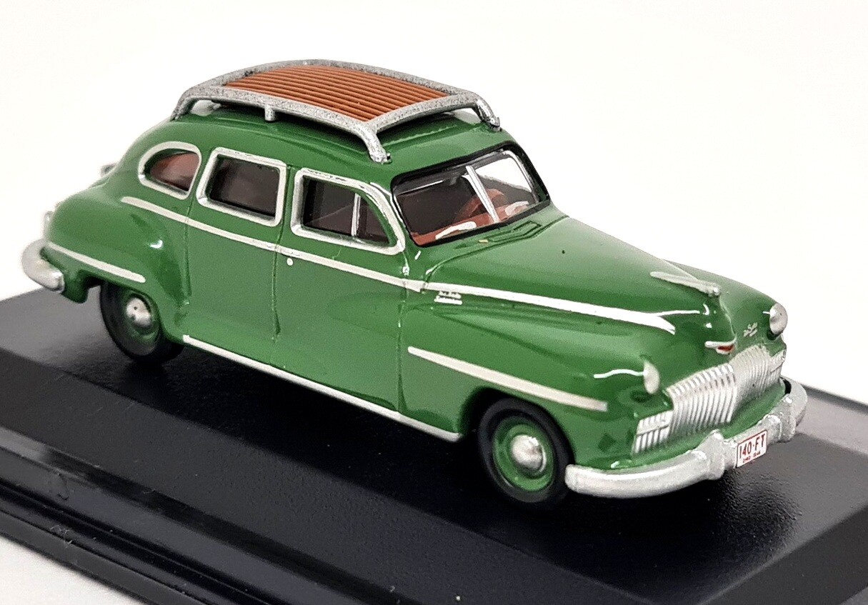 Oxford 87DS46007 HO DeSoto Suburban 1946/8 (Canoe) Royal Maroon