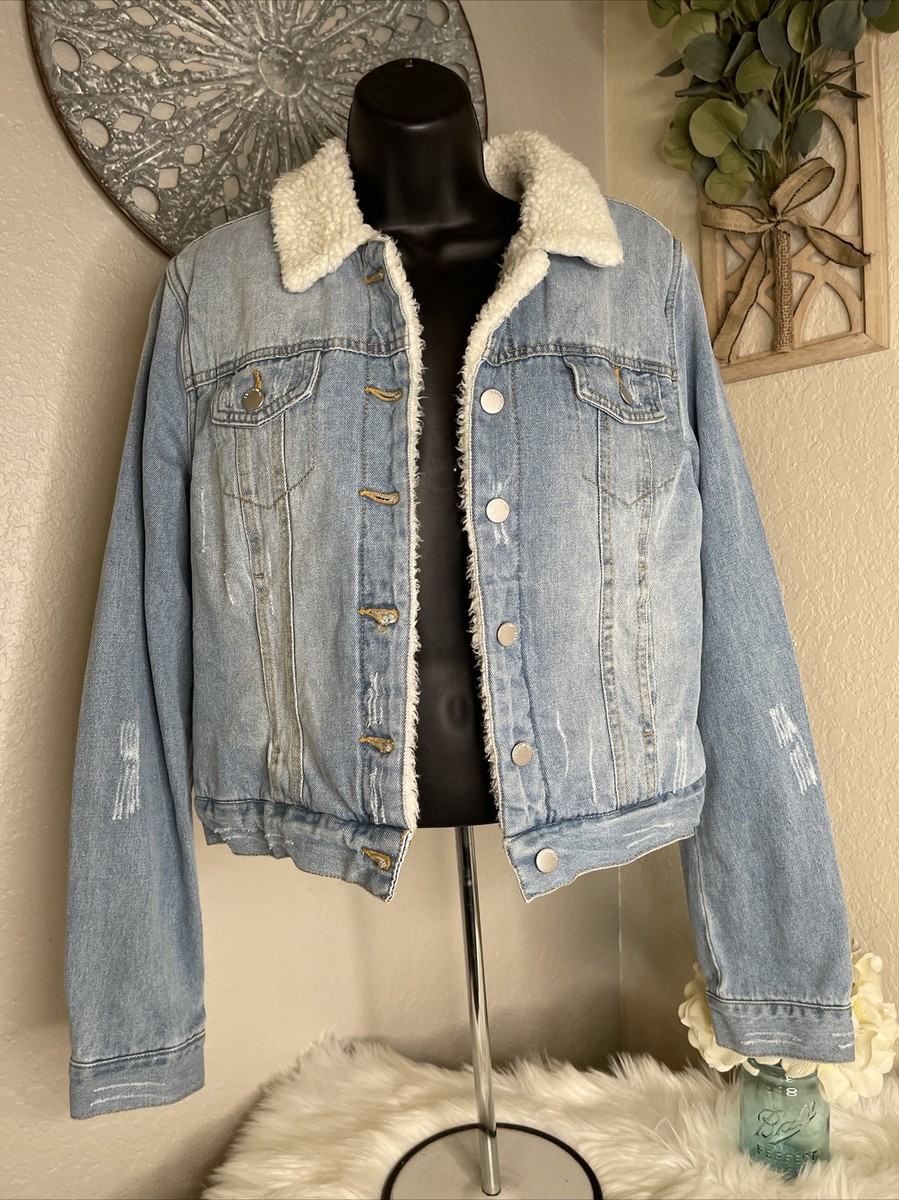 RESERVE FAIRFAX Women's JR Size Large Denim Jean Jacket RESERVE FAIRFAX Women's JR Size Large Denim Jean Jacket