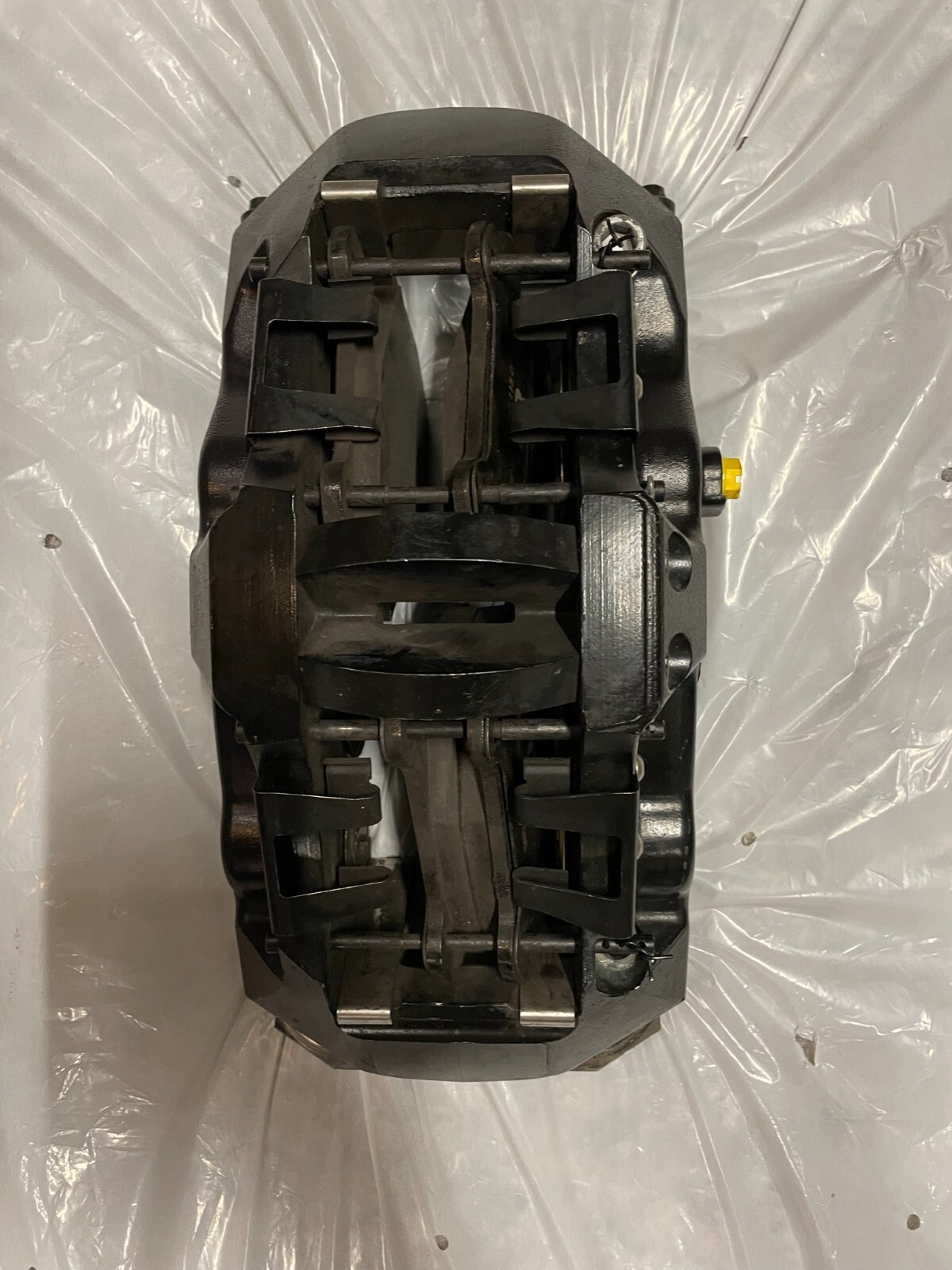 Bugatti Veyron Brake Caliper with pads 5B0.615.105.K eBay