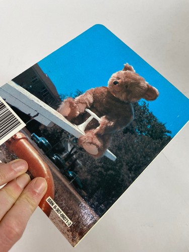 Vintage Golden Board Book Busy Bear 1980 - Imagen 3 de 6