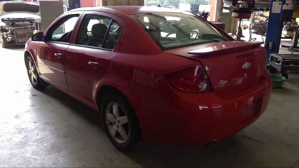 Acoplamiento de limpiaparabrisas usado para: Chevrolet Cobalt Grade A 2005 Foto 4 de 4