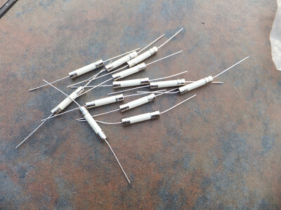 6 LF Ceramic Cartridge Type Solder In Wired Fuse 1A/250VP  325 PSE 1A 250V P