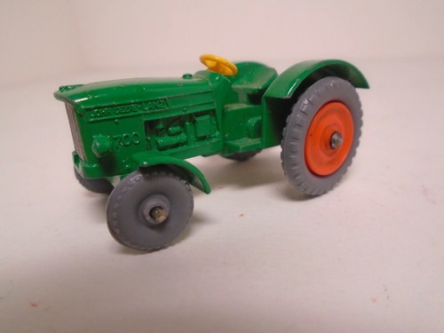 Matchbox Lesney #50B JOHN DEERE FARM TRACTOR MODIFIED, ORANGE RIMS GREY TIRES - Picture 3 of 9