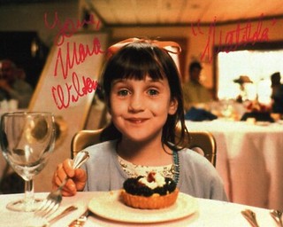 Mara Wilson Matilda 8x10 Signed Photo JSA Certified Autograph