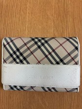 rank B BURBERRY Two Fold Wallet Check Pattern White