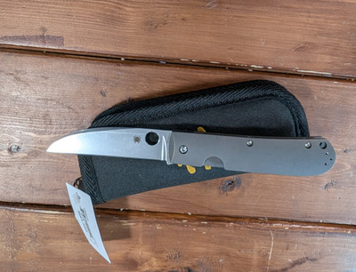 Spyderco C249TIP Frame Lock Pocketknife Gray Handle