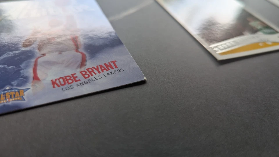 2005-06 Topps - All-Star Altitude Kobe Bryant #AS-KB READ See Pictures - Image 3 of 4