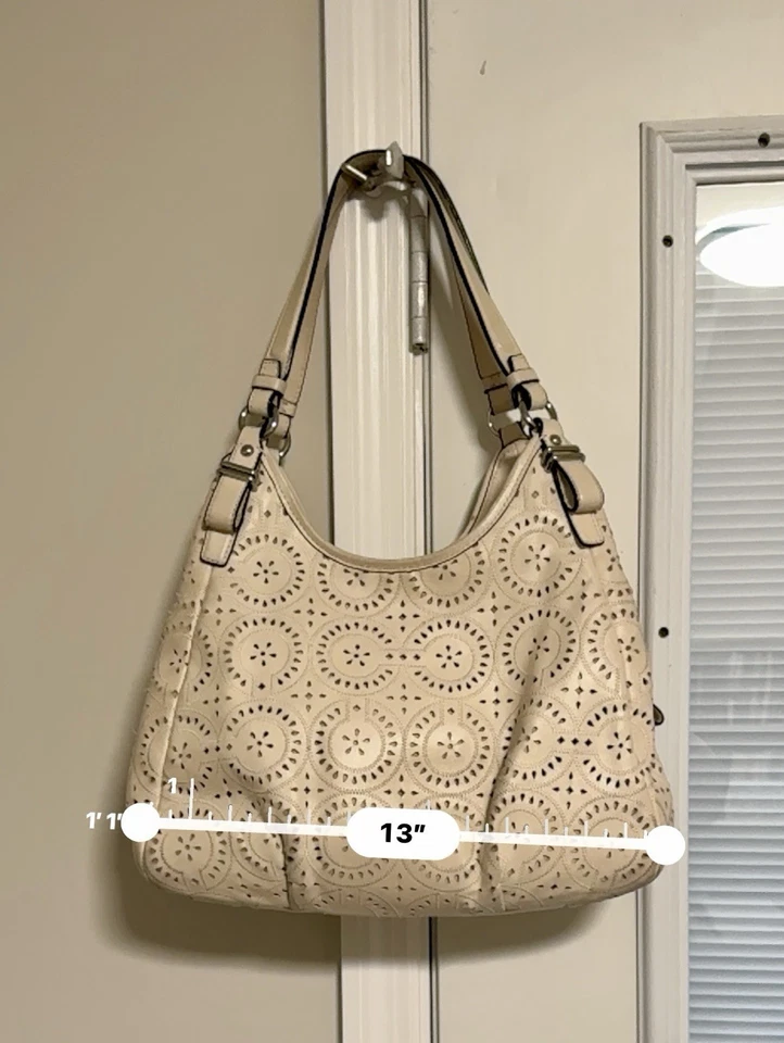 Coach Madison Maggie Hobo Laser Cut Ivory White Leather Shoulder Bag - Image 4 of 4