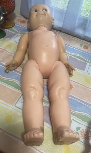 VINTAGE GROSSE 27 ZOLL KAMEE KEWPIE PUPPE 1966 EINIGE BESCHÄDIGUNGEN Fußrücken - Bild 10 von 18