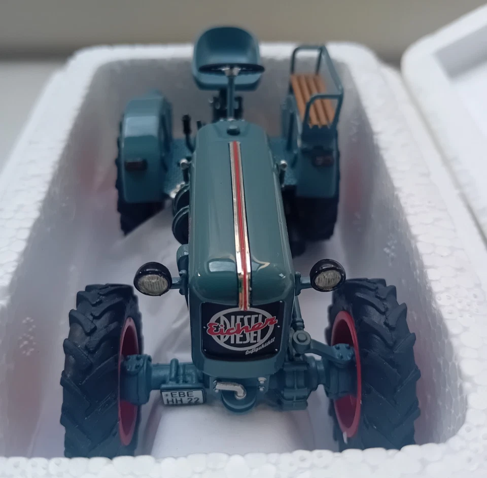 1/32 Schuco Eicher ED 26  450903700 resina modellino trattore tractor model - Immagine 4 di 4