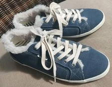 Taos Womens Fur lined Starline Sneaker Blue Size 9 W med Shoes Warm Stylish Ex