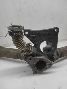 AUDI A4 Avant 8ED, B7 Auspuffkrümmer 059131799L 2.70 Diesel 2006 33239369