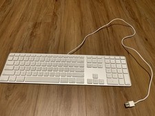 Apple A1243 USB Wired Standard Keypad - White