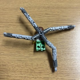 LEGO Marvel Superheroes Minifigure Dr. Octopus 76015